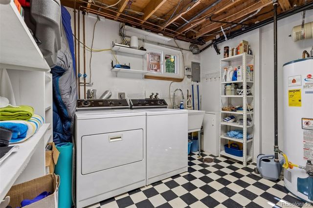 2083 S Alton Way, Denver, CO 80231