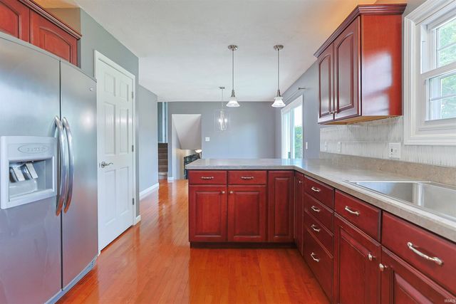 3015 Waverly Court, Mishawaka, IN 46544
