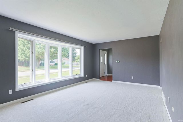 3015 Waverly Court, Mishawaka, IN 46544