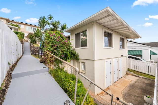 1156 Alewa Drive, Honolulu, HI 96817