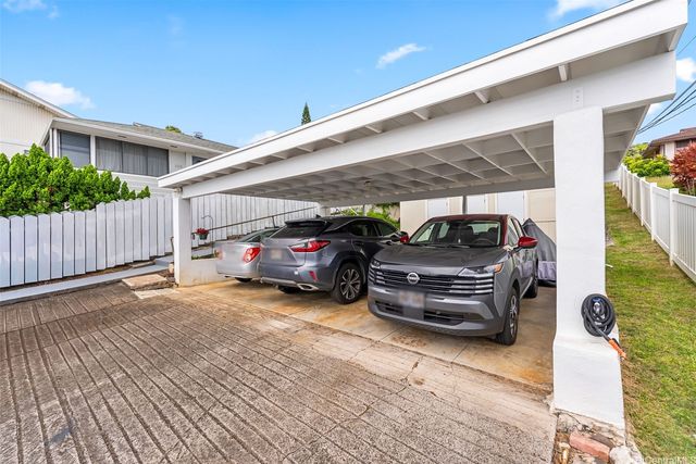 1156 Alewa Drive, Honolulu, HI 96817