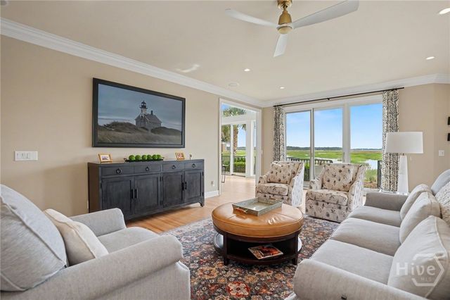 2 Marsh Bridge Lane, Savannah, GA 31411