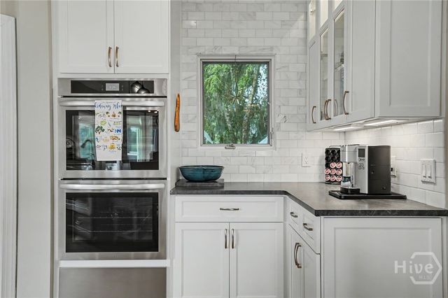 2 Marsh Bridge Lane, Savannah, GA 31411