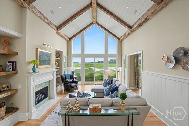 2 Marsh Bridge Lane, Savannah, GA 31411