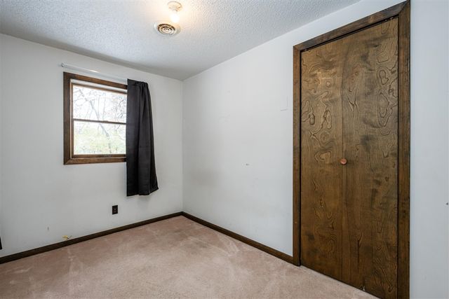 5081 Woodward Avenue, Coloma, MI 49038