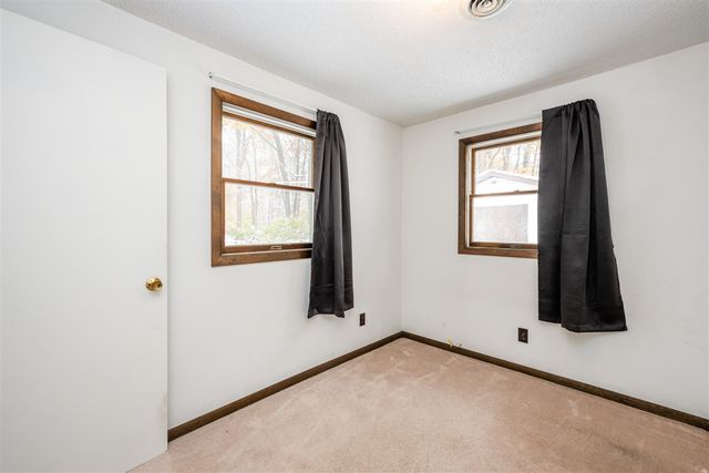 5081 Woodward Avenue, Coloma, MI 49038