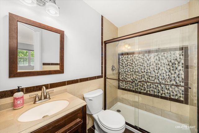 23 Cedar Court, South Elgin, IL 60177