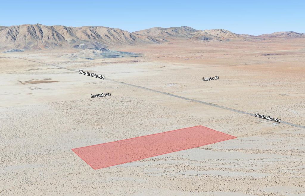 Image 5 of property listing at Northside Road, Lucerne Valley, CA 92356