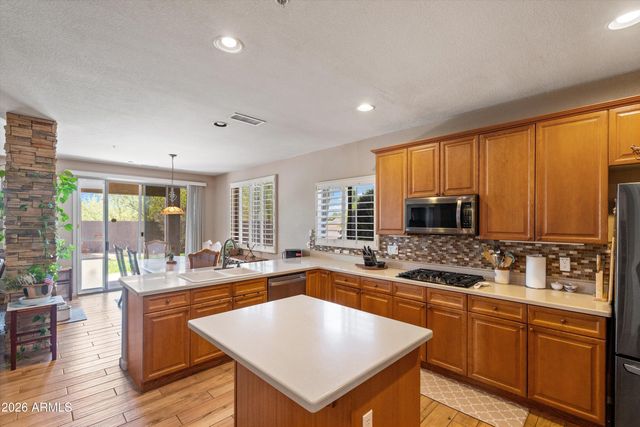 6117 E PALOMINO Lane, Scottsdale, AZ 85266
