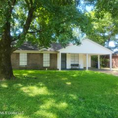 2605 Valleybrook Road, Horn Lake, MS 38637