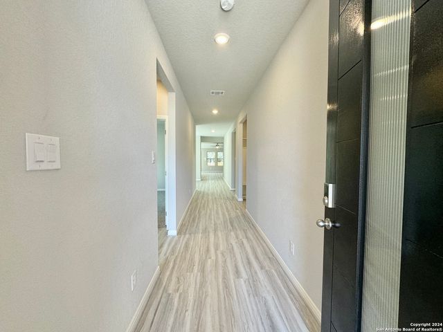 16935 BLAISE TER, San Antonio, TX 78247