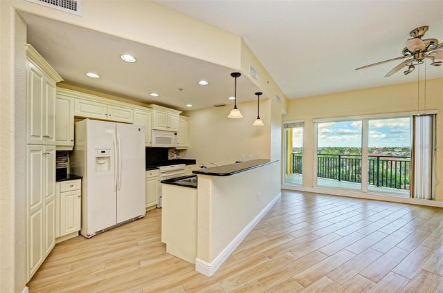 501 HABEN BOULEVARD 505, Palmetto, FL 34221