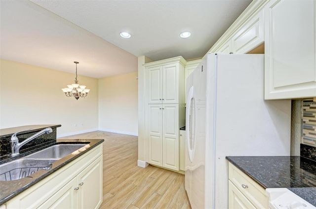 501 HABEN BOULEVARD 505, Palmetto, FL 34221