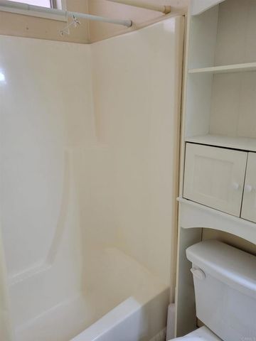 1525 W Oakland Avenue 89, Hemet, CA 92546