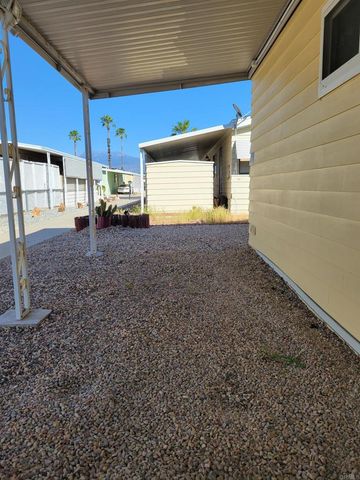 1525 W Oakland Avenue 89, Hemet, CA 92546