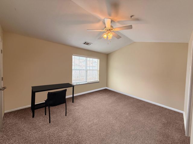 1725 Harvey Mitchell PKWY S 1430, College Station, TX 77840