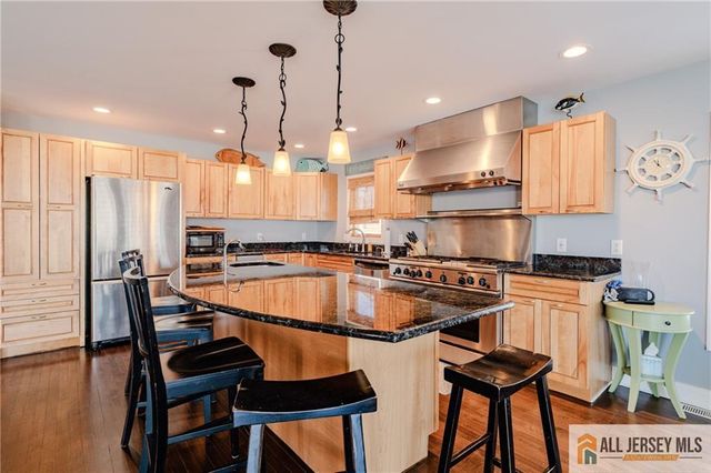 27 Maryland Road, Little Egg Harbor, NJ 08087