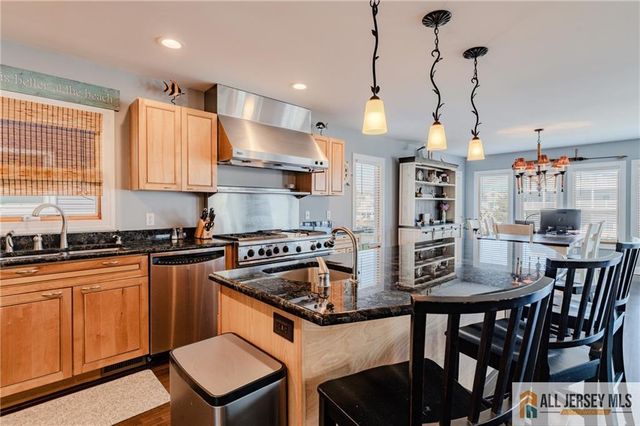 27 Maryland Road, Little Egg Harbor, NJ 08087