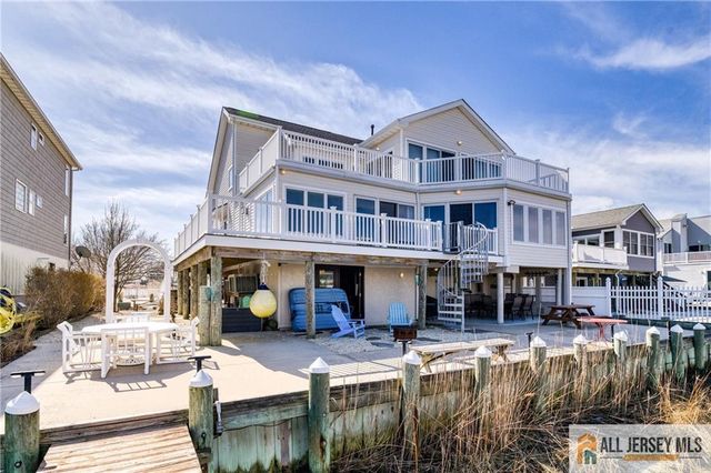 27 Maryland Road, Little Egg Harbor, NJ 08087