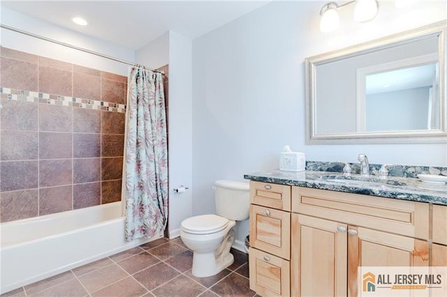 27 Maryland Road, Little Egg Harbor, NJ 08087