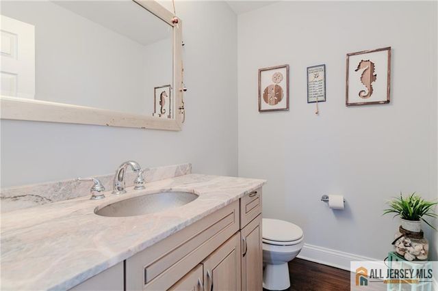 27 Maryland Road, Little Egg Harbor, NJ 08087