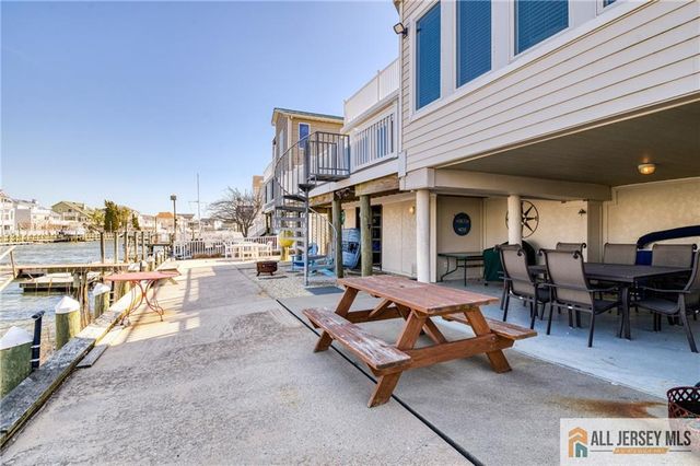 27 Maryland Road, Little Egg Harbor, NJ 08087