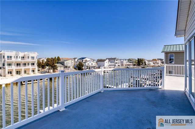 27 Maryland Road, Little Egg Harbor, NJ 08087