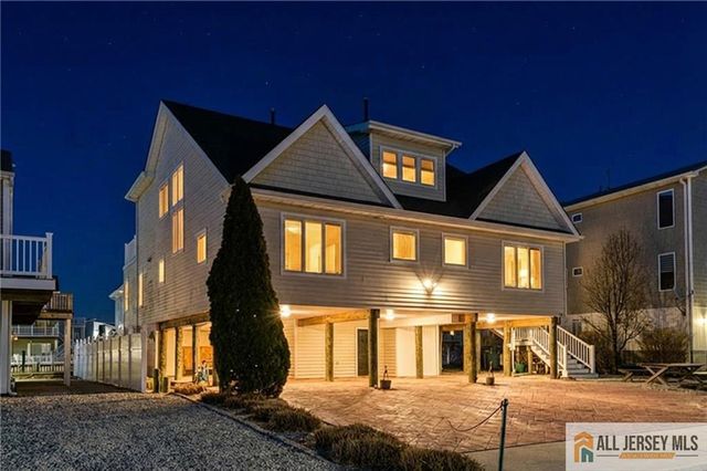 27 Maryland Road, Little Egg Harbor, NJ 08087