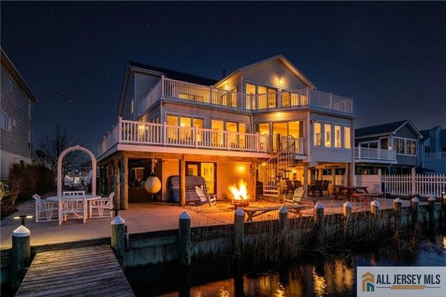 27 Maryland Road, Little Egg Harbor, NJ 08087