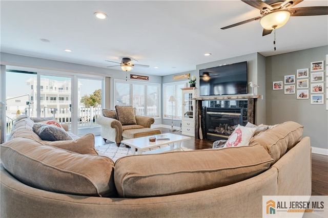 27 Maryland Road, Little Egg Harbor, NJ 08087
