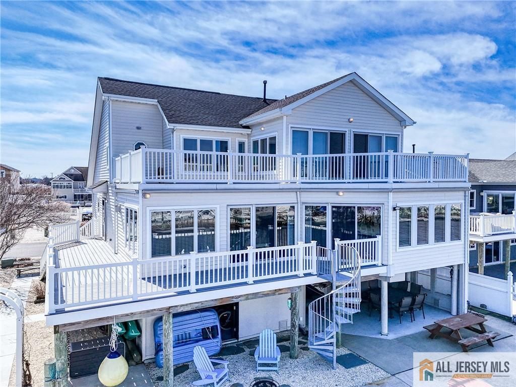 27 Maryland Road, Little Egg Harbor, NJ 08087