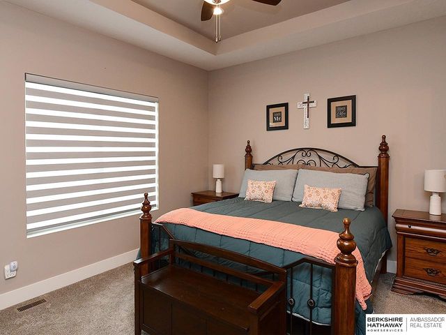 13014 S 50th Street, Papillion, NE 68133