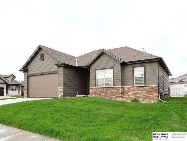 13014 S 50th Street, Papillion, NE 68133