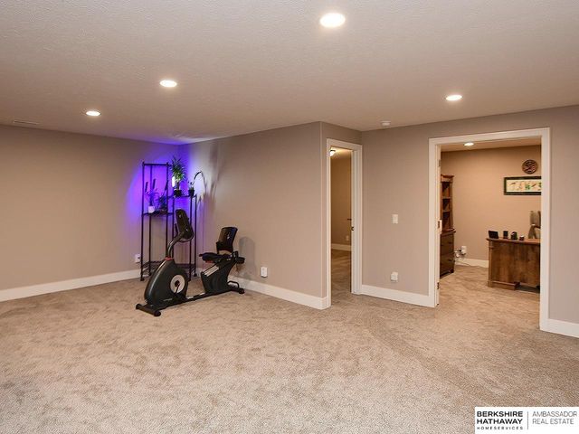 13014 S 50th Street, Papillion, NE 68133