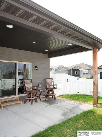 13014 S 50th Street, Papillion, NE 68133