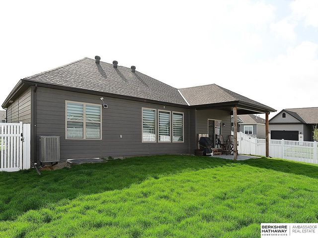 13014 S 50th Street, Papillion, NE 68133