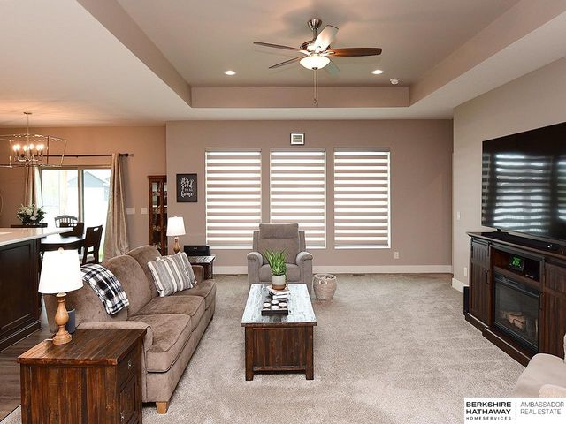 13014 S 50th Street, Papillion, NE 68133