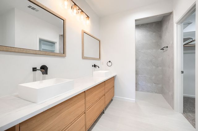 117 Vaughn Lane, Quinlan, TX 75474