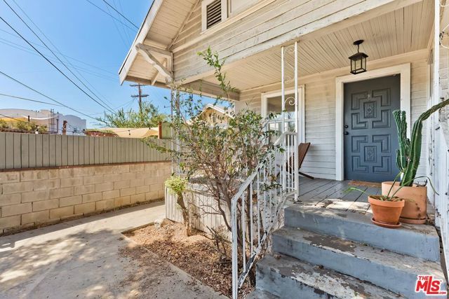 6401 N Figueroa Street, Los Angeles, CA 90042