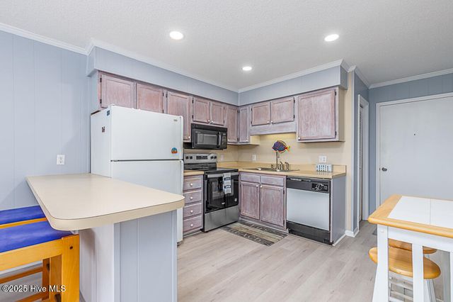 301 Commerce Way Way 260, Atlantic Beach, NC 28512