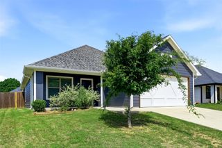210 Clover Circle, Weatherford, TX 76086