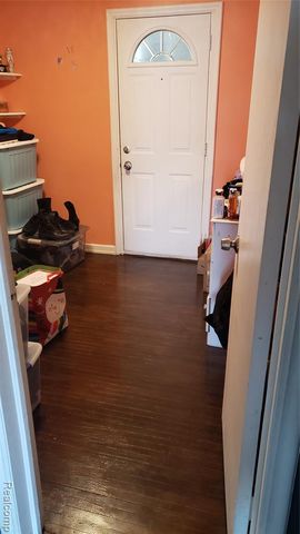 24816 Cushing Avenue, Eastpointe, MI 48021