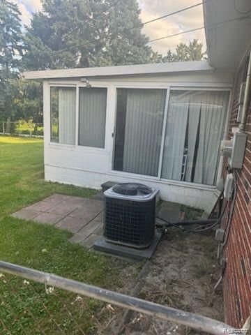 24816 Cushing Avenue, Eastpointe, MI 48021
