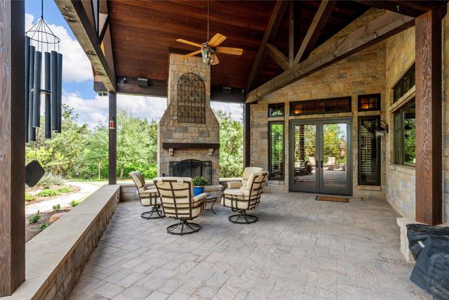 240 Lost Creek, China Spring, TX 76633