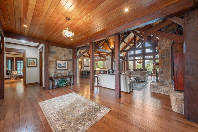 240 Lost Creek, China Spring, TX 76633