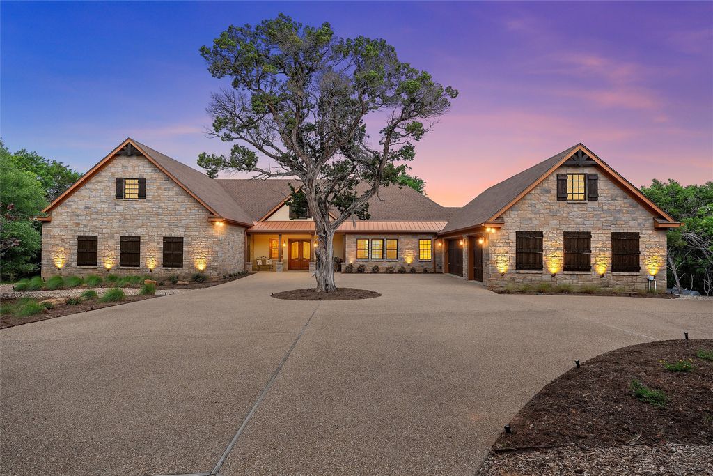 240 Lost Creek, China Spring, TX 76633