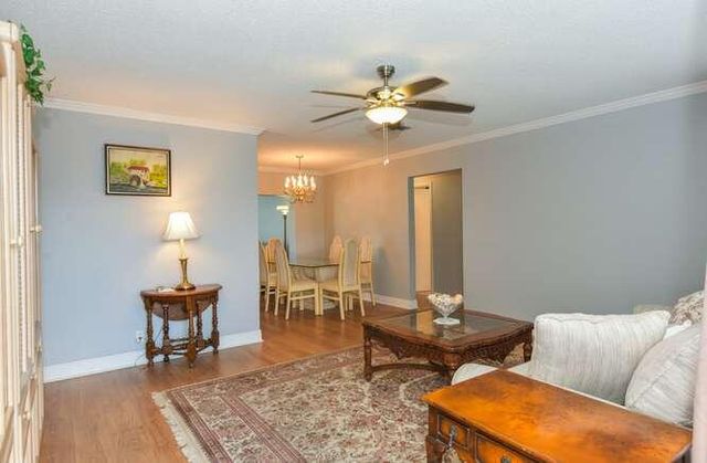 116 SW 10th Court, Boynton Beach, FL 33426