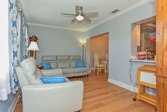116 SW 10th Court, Boynton Beach, FL 33426