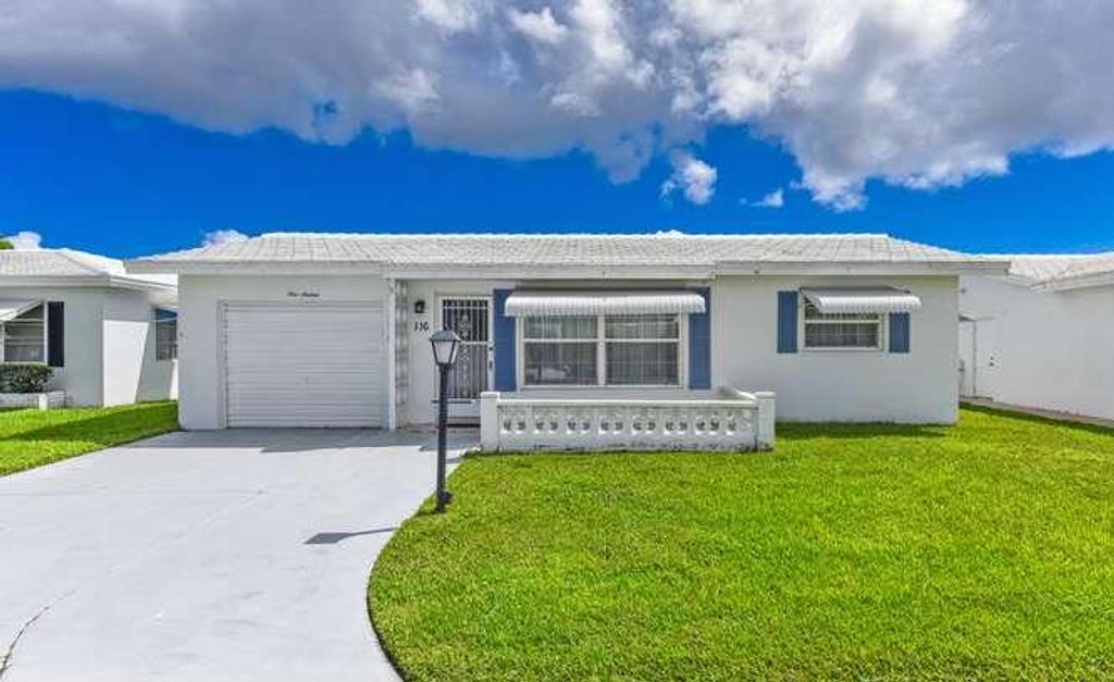 116 SW 10th Court, Boynton Beach, FL 33426