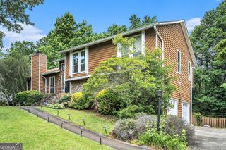 8605 Stone Creek Court, Douglasville, GA 30135